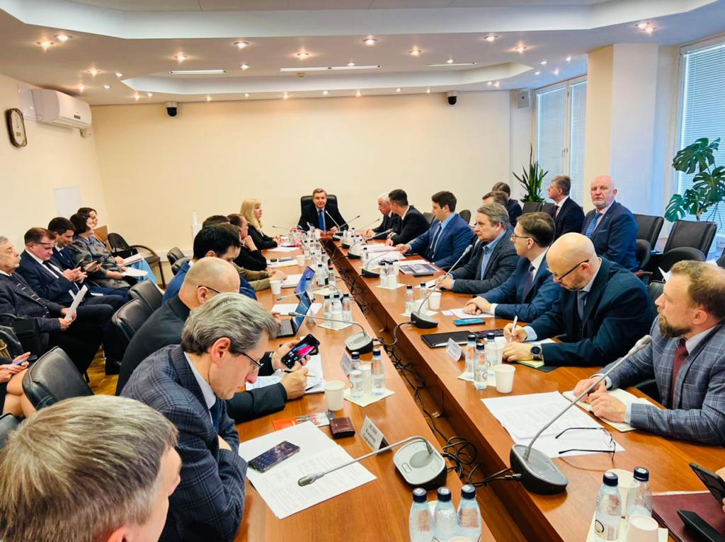 Заседание в Государственной Думе РФ по вопросам энергетики Заседание в Государственной Думе РФ по вопросам энергетики